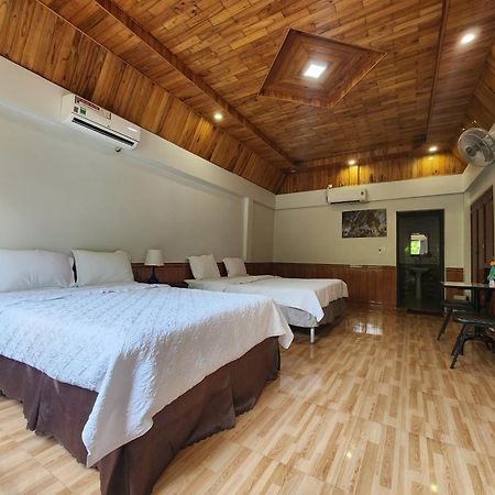 Restful River Bungalow Phong Nha Esterno foto