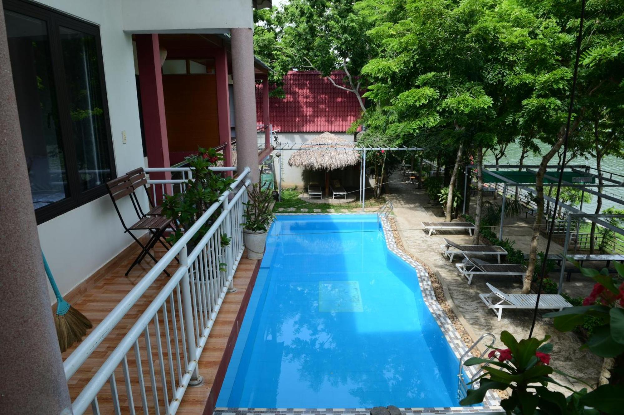 Restful River Bungalow Phong Nha Esterno foto