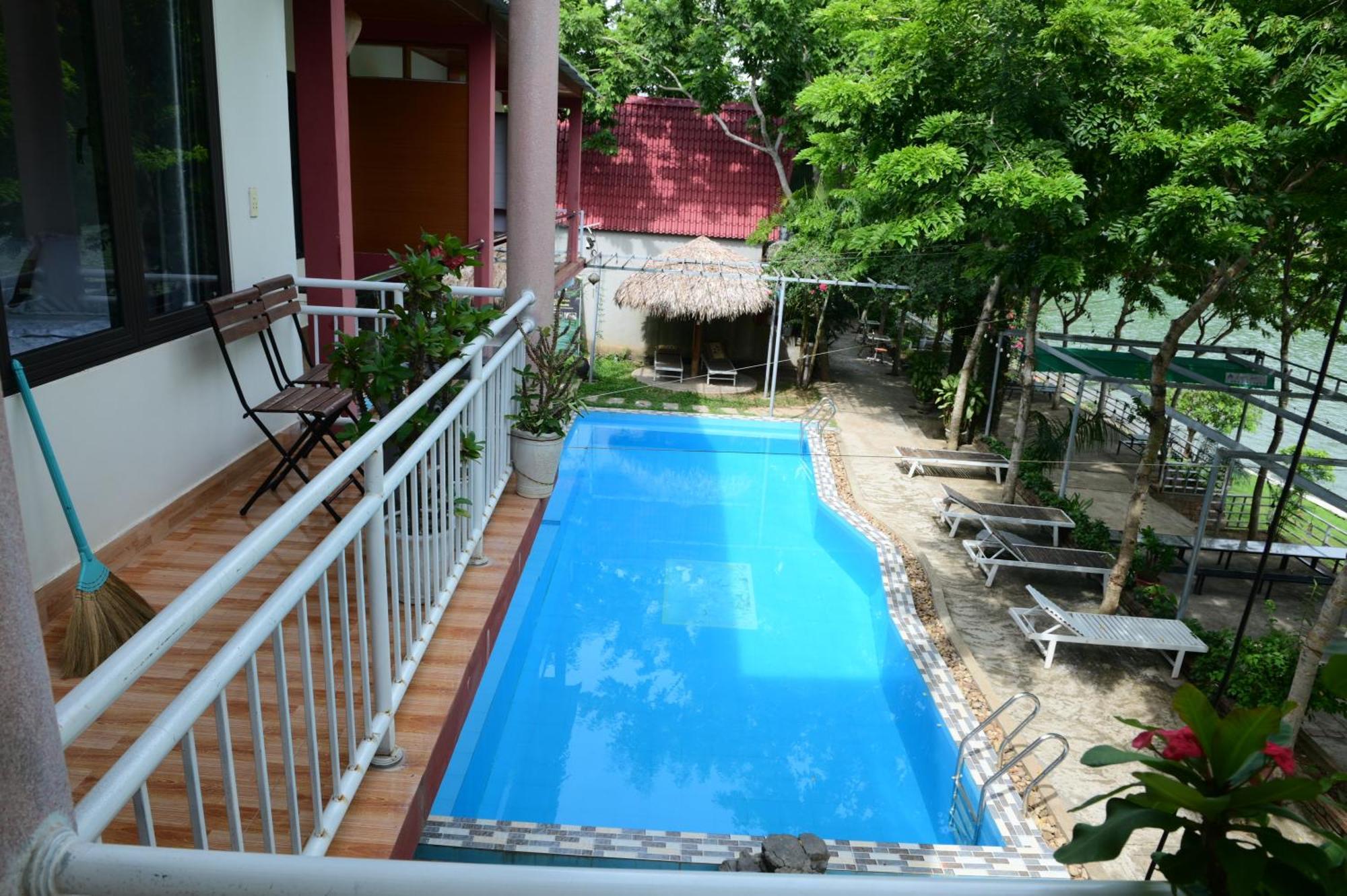 Restful River Bungalow Phong Nha Esterno foto
