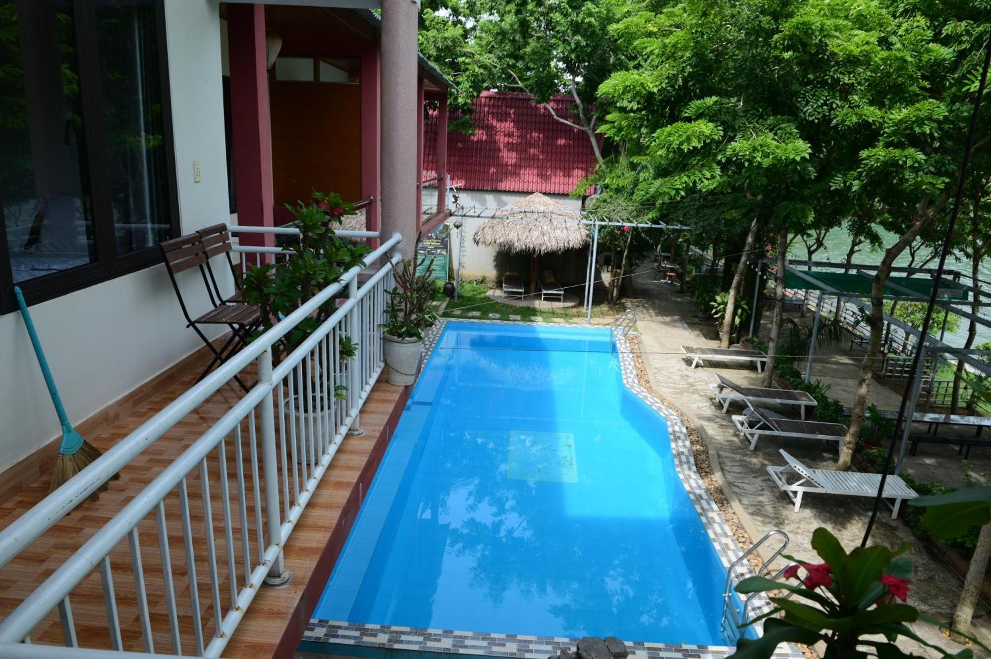 Restful River Bungalow Phong Nha Esterno foto