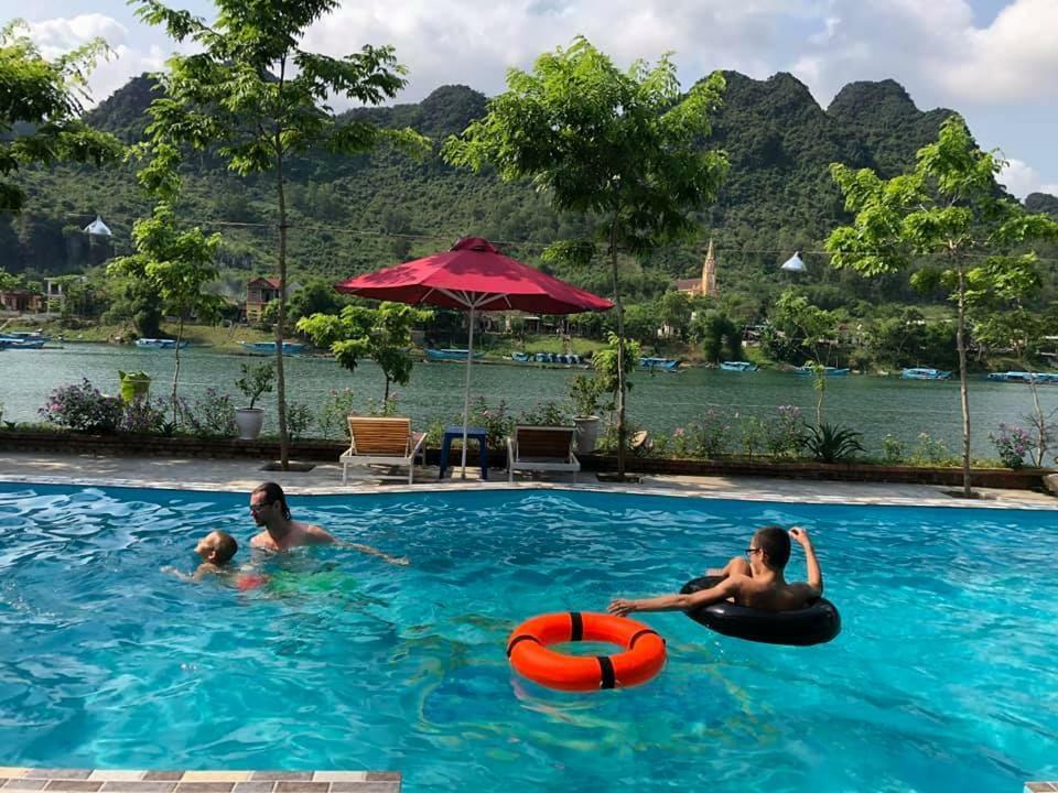 Restful River Bungalow Phong Nha Esterno foto